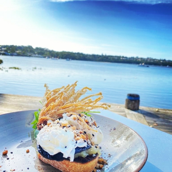 Meet your Posher, Anavjyot - Picture 2 of 5